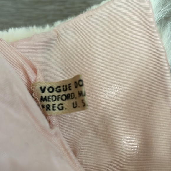 Vogue Dolls | Antique Genuine Fur Ginny Doll Coat Set - Picture 5 of 7